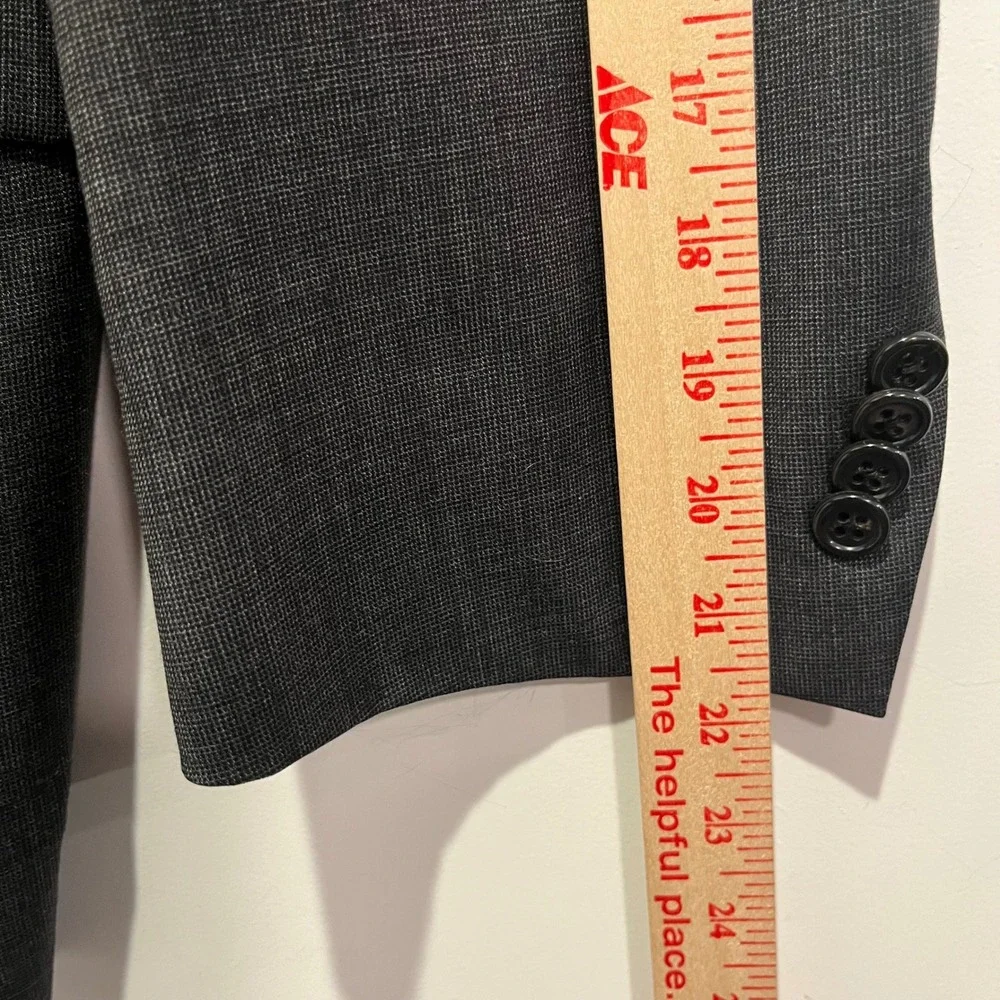 Hart Schaffner Marx Mens 44S Charcoal Grey Two Button Blazer Sport Coat USA Made